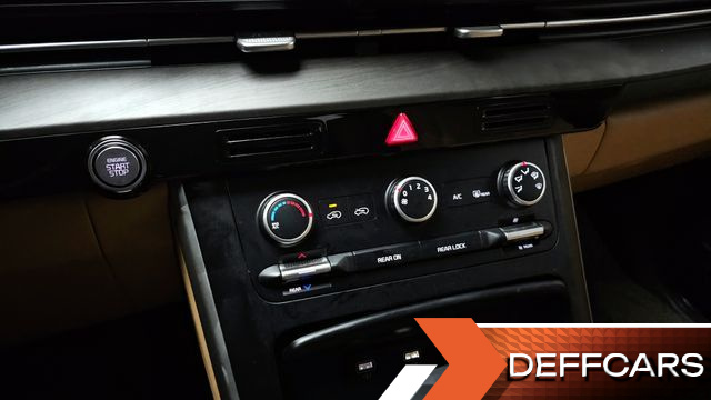 Kia CARNIVAL 9-Seater Prestige купить на сайте DeffCars