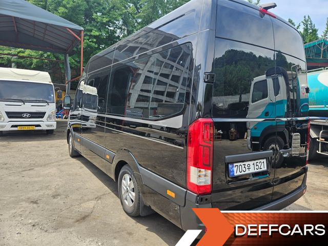Hyundai SOLATI 15-seater Luxury купить на сайте DeffCars