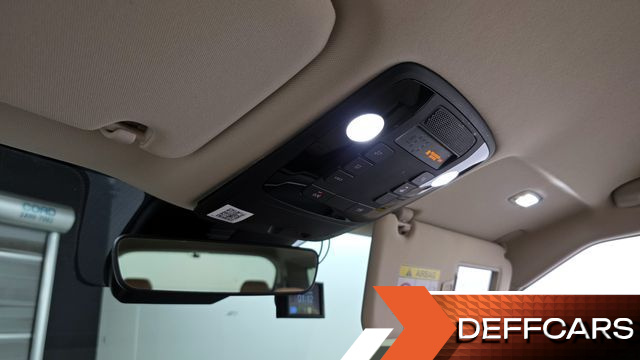 Kia CARNIVAL 9-Seater Noblesse купить на сайте DeffCars