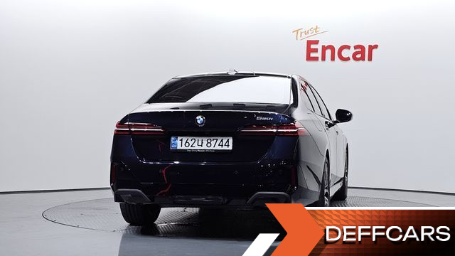 BMW 5-SERIES 520i M Sport купить на сайте DeffCars