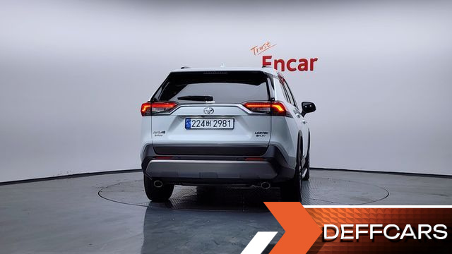 Toyota RAV4 2,5 4WD Hybrid LTD купить на сайте DeffCars