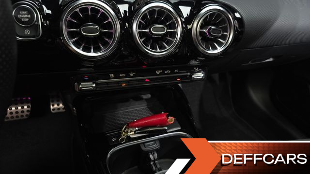 Mercedes A-CLASS AMG A35 4MATIC Sedan купить на сайте DeffCars