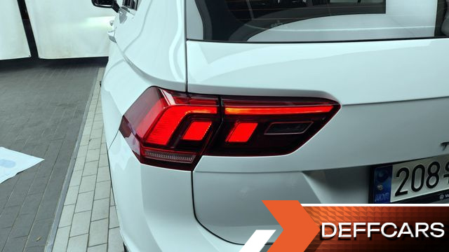Volkswagen TIGUAN 2.0 TDI Premium купить на сайте DeffCars