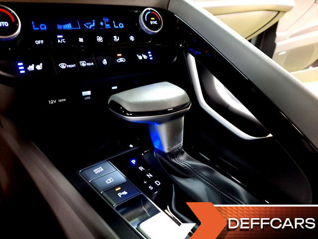 Hyundai AVANTE 1.6 Inspiration купить на сайте DeffCars