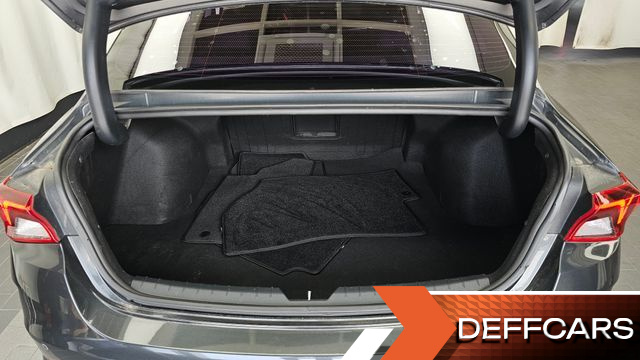 Kia K5 2.0 Signature купить на сайте DeffCars