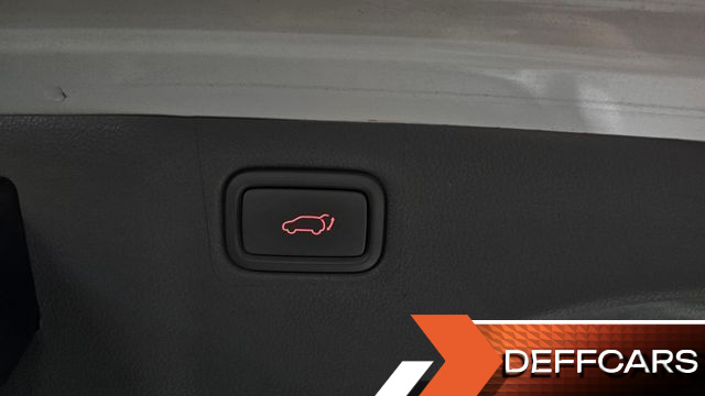 Kia CARNIVAL 9-Seater Noblesse Special купить на сайте DeffCars