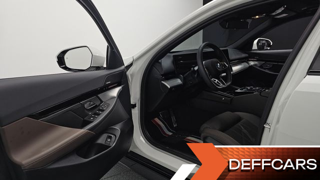 BMW 5-SERIES 520i M Sport купить на сайте DeffCars