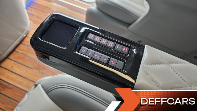 Hyundai SOLATI 15-seater Luxury купить на сайте DeffCars