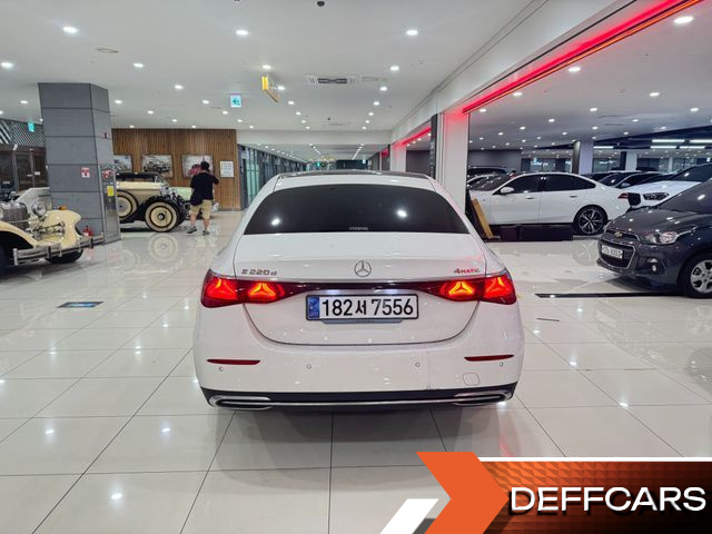 Mercedes E-CLASS E220d 4MATIC Exclusive купить на сайте DeffCars