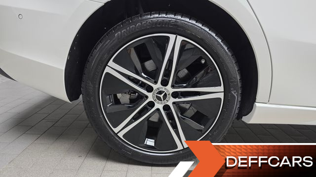 Mercedes A-CLASS A220 Sedan купить на сайте DeffCars