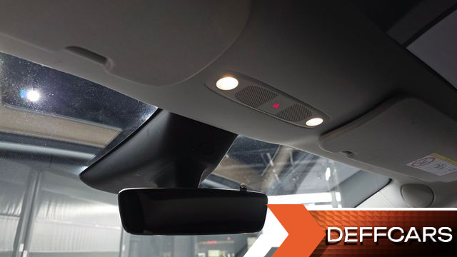 Tesla MODEL Y RWD купить на сайте DeffCars
