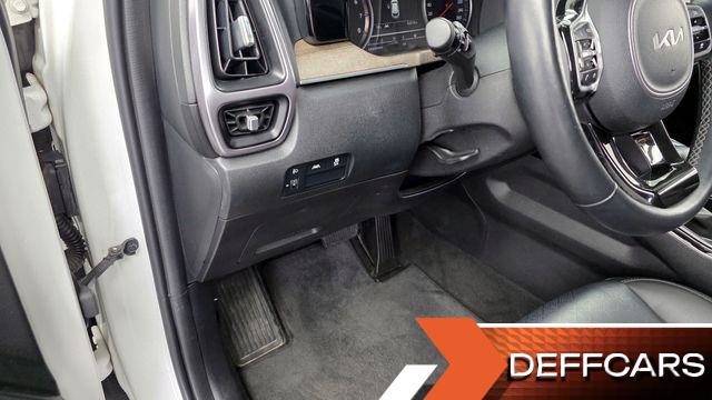 Kia SORENTO Gasoline 2.5T 2WD Trendy купить на сайте DeffCars
