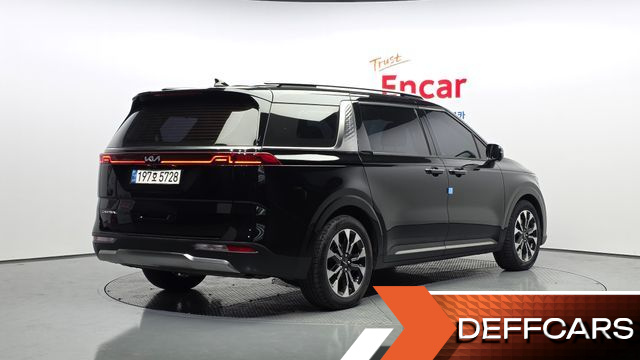 Kia CARNIVAL Diesel 7-Seater Noblesse купить на сайте DeffCars