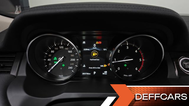 Land Rover RANGE ROVER EVOQUE 2.0 TD4 HSE купить на сайте DeffCars