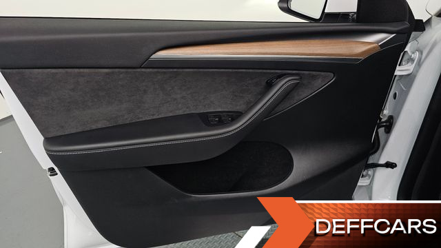 Tesla MODEL Y RWD купить на сайте DeffCars