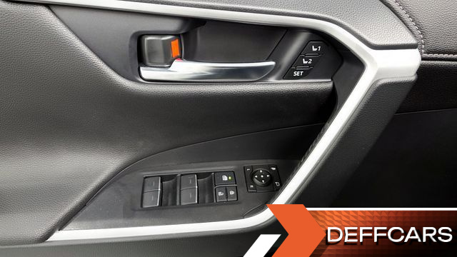 Toyota RAV4 2,5 4WD Hybrid LTD купить на сайте DeffCars