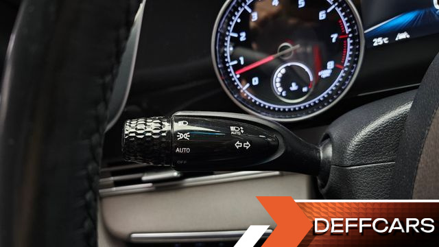 Hyundai GRANDEUR 2.5 Premium Choice купить на сайте DeffCars