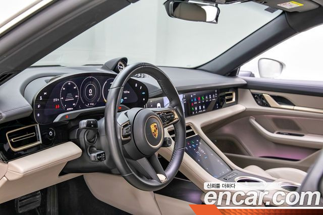 Porsche TAYCAN 4S купить на сайте DeffCars