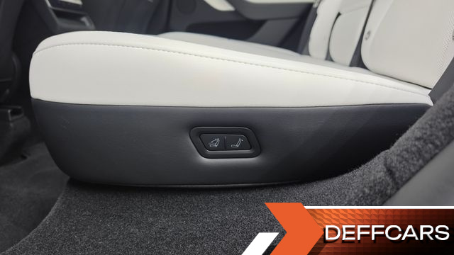 Tesla MODEL Y Premium Long Range AWD купить на сайте DeffCars