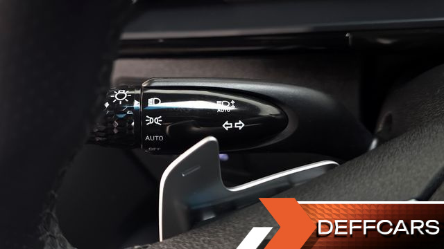 Hyundai STARIA L3.5 Lounge 7-Seater Inspiration купить на сайте DeffCars
