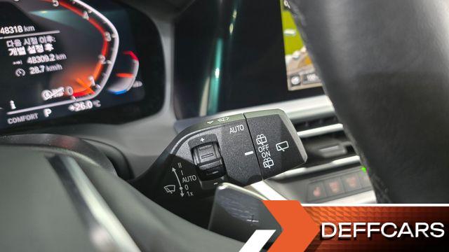 BMW 3-SERIES 320i Touring Luxury купить на сайте DeffCars