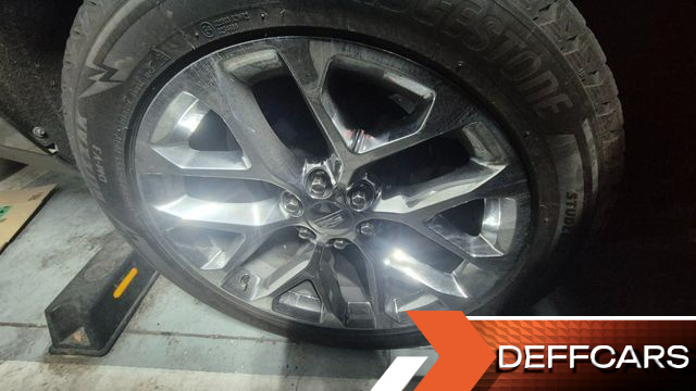 Cadillac ESCALADE 6.2 ESV 4th купить на сайте DeffCars