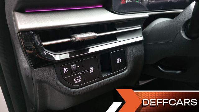 Kia SPORTAGE Gasoline 1.6 Turbo 2WD Signature купить на сайте DeffCars