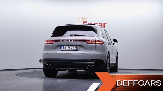 Porsche CAYENNE 3.0 купить на сайте DeffCars