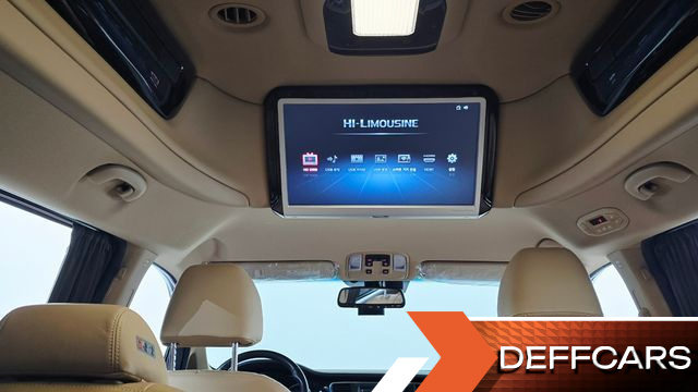 Kia CARNIVAL 9-Seater Hi-Limousine Noblesse Special купить на сайте DeffCars