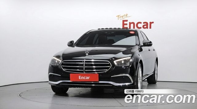 Mercedes E-CLASS E220d 4MATIC Exclusive купить на сайте DeffCars