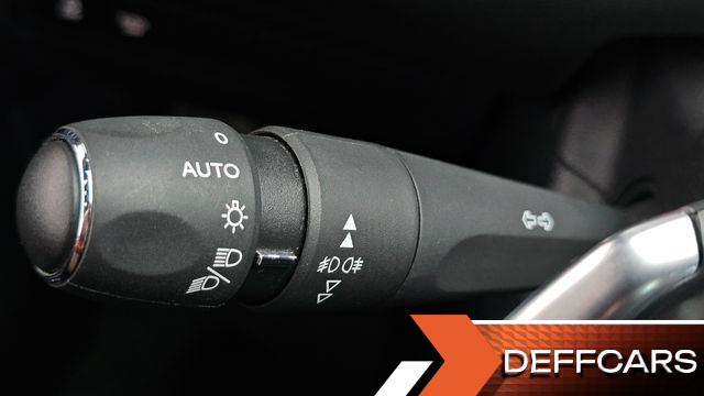 Peugeot 308 1.6 BlueHDi GT Line купить на сайте DeffCars