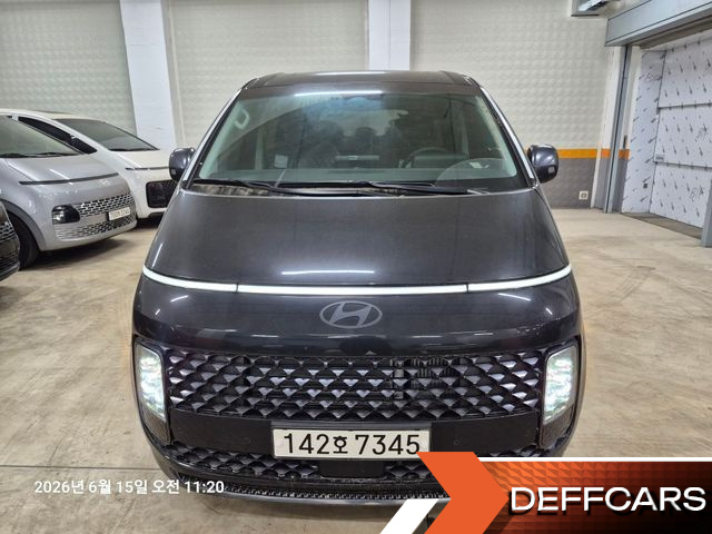 Hyundai STARIA Lounge 9-Seater Prestige купить на сайте DeffCars