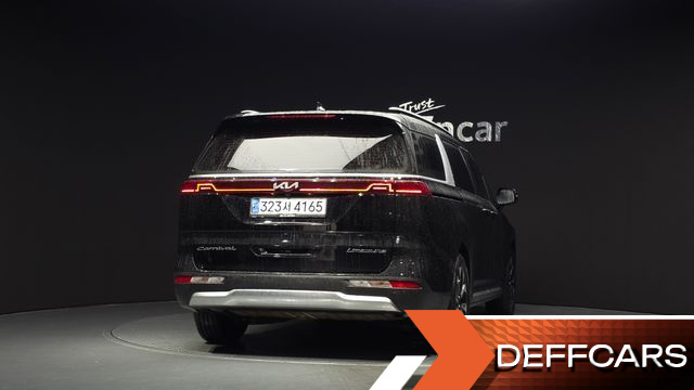 Kia CARNIVAL 7-Seater Noblesse купить на сайте DeffCars
