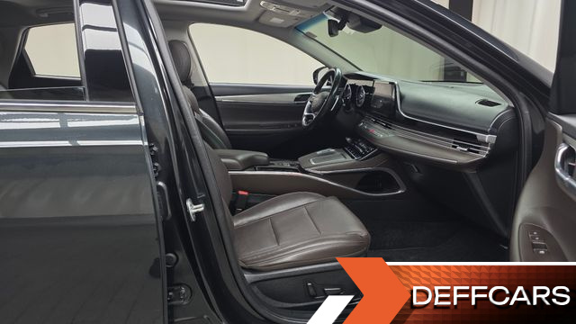Hyundai GRANDEUR 2.5 Premium Choice купить на сайте DeffCars
