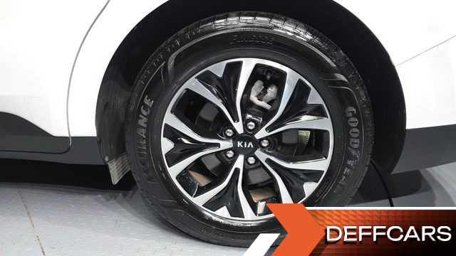 Kia CARNIVAL 9-Seater Prestige купить на сайте DeffCars