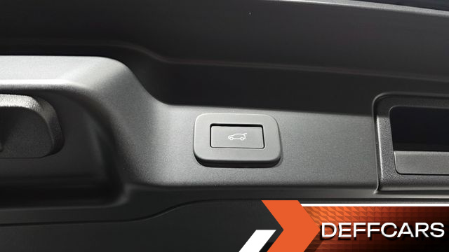 Land Rover RANGE ROVER EVOQUE P250 Dynamic SE купить на сайте DeffCars