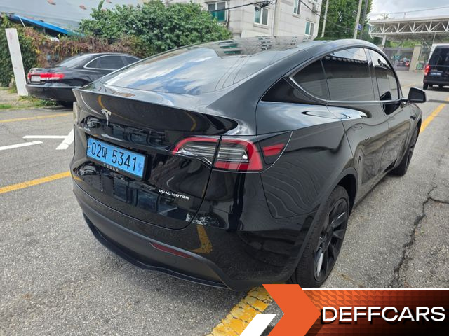 Tesla MODEL Y Long Range AWD купить на сайте DeffCars