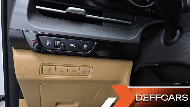 Kia CARNIVAL 9-Seater Noblesse купить на сайте DeffCars