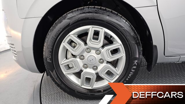 Hyundai STARIA Cargo 5-Seater Modern купить на сайте DeffCars