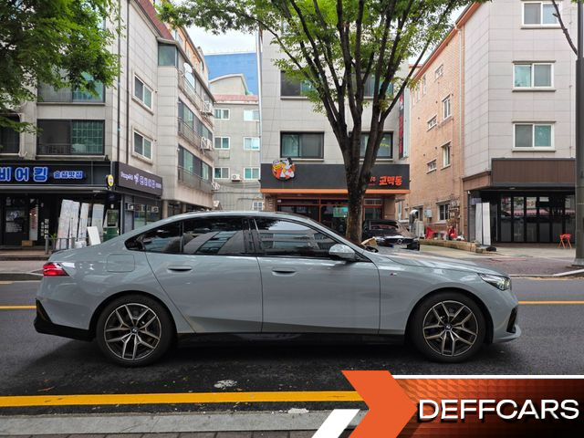 BMW 5-SERIES 520i M Sport купить на сайте DeffCars