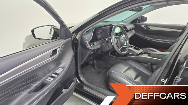 Hyundai GRANDEUR 3.3 Calligraphy купить на сайте DeffCars