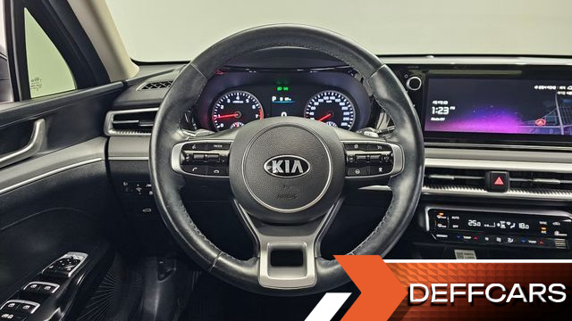 Kia K5 2.0 Prestige купить на сайте DeffCars