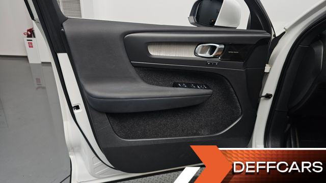 Volvo XC40 B4 Inscription купить на сайте DeffCars