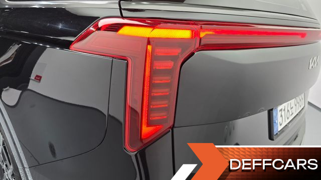 Kia CARNIVAL Gasoline 7-Seater Gravity купить на сайте DeffCars