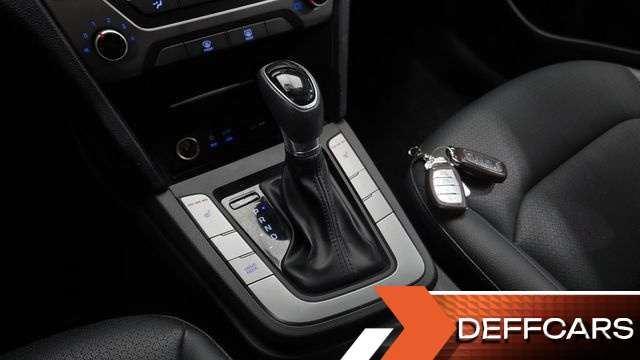 Hyundai AVANTE 1.6 GDI Value Plus купить на сайте DeffCars