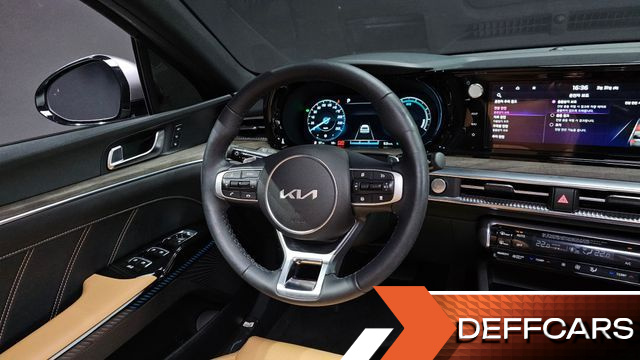 Kia K5 Signature купить на сайте DeffCars