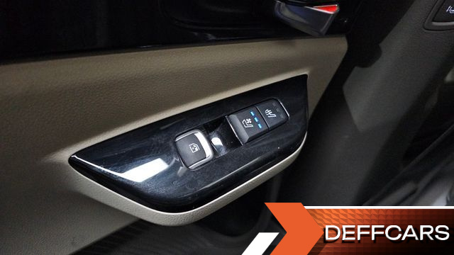 Kia CARNIVAL 9-Seater Noblesse купить на сайте DeffCars