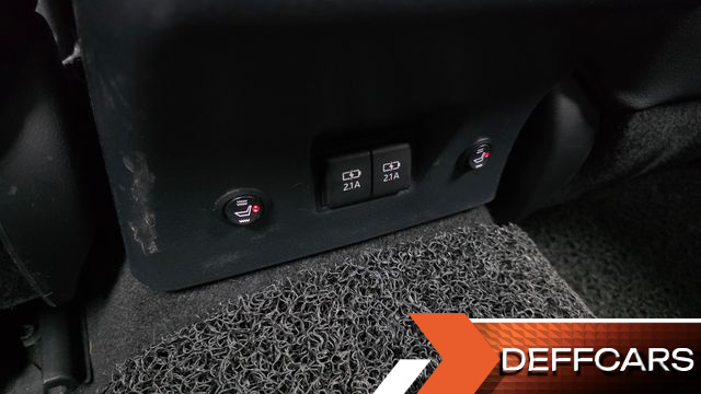 Toyota CAMRY 2.5 купить на сайте DeffCars