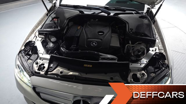 Mercedes E-CLASS E300 4MATIC Avnatgarde купить на сайте DeffCars