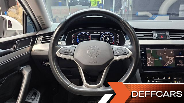 Volkswagen PASSAT 2.0 TDI Premium купить на сайте DeffCars